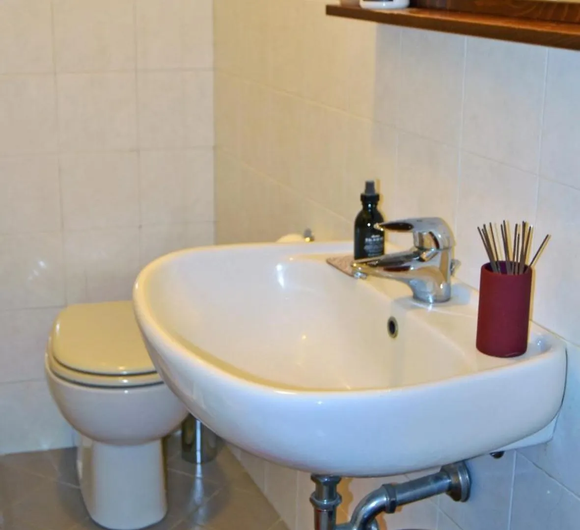 Cozy Loft In The Heart Of Milan Lägenhet
